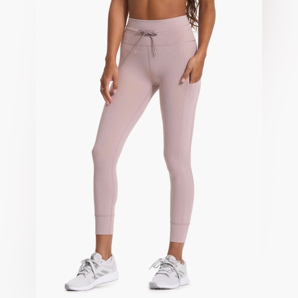 Gently worn Vuori leggings